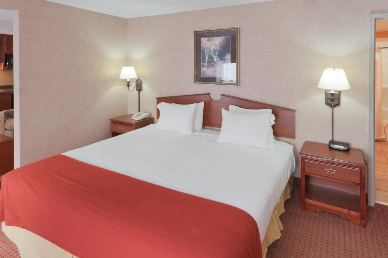 Holiday Inn Express Hotel & Suites Deadwood-Gold Dust Casino, An Ihg Hotel Kamer foto
